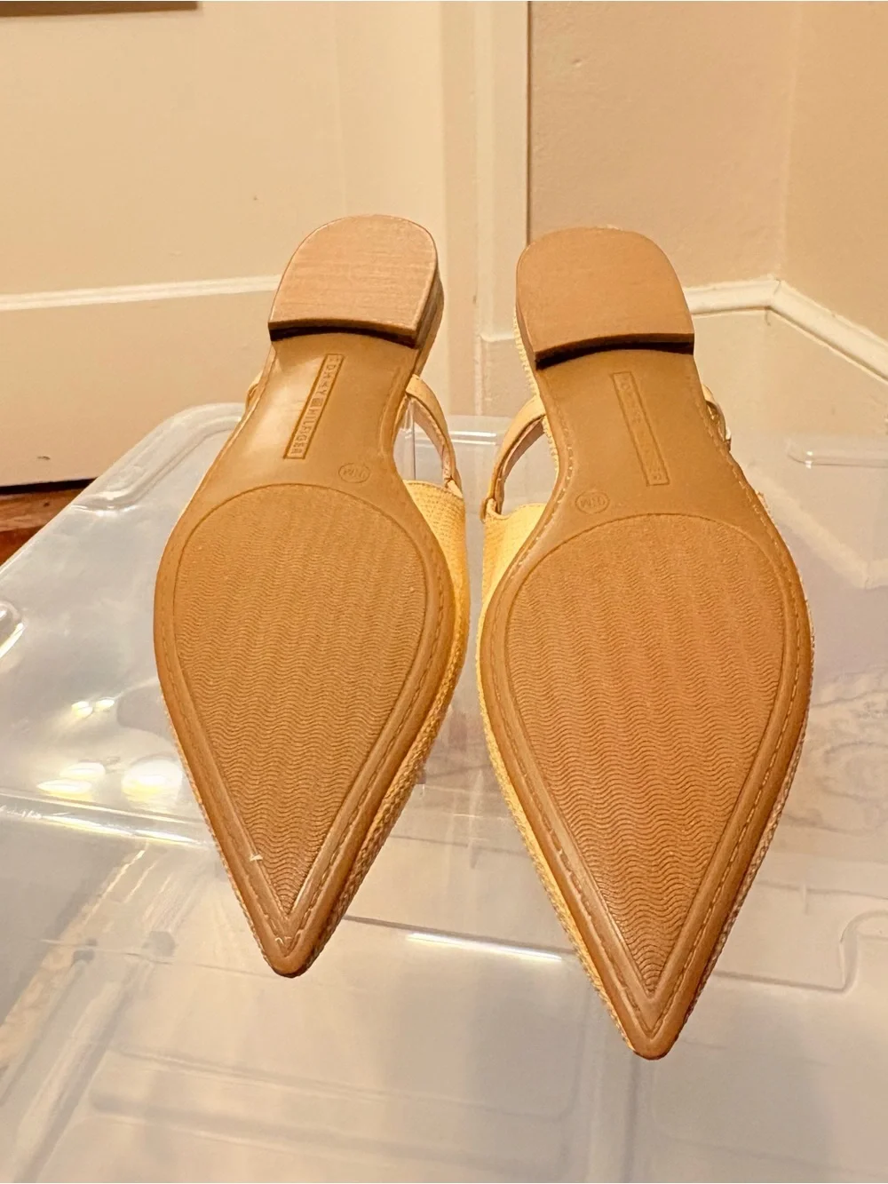 NWOT Tommy Hilfiger TWVAMINA2 Straw Yellow Slingback Pointed-Toe Flats, 9.5M